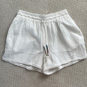 Faherty Topanga Shorts White Size Medium NWT